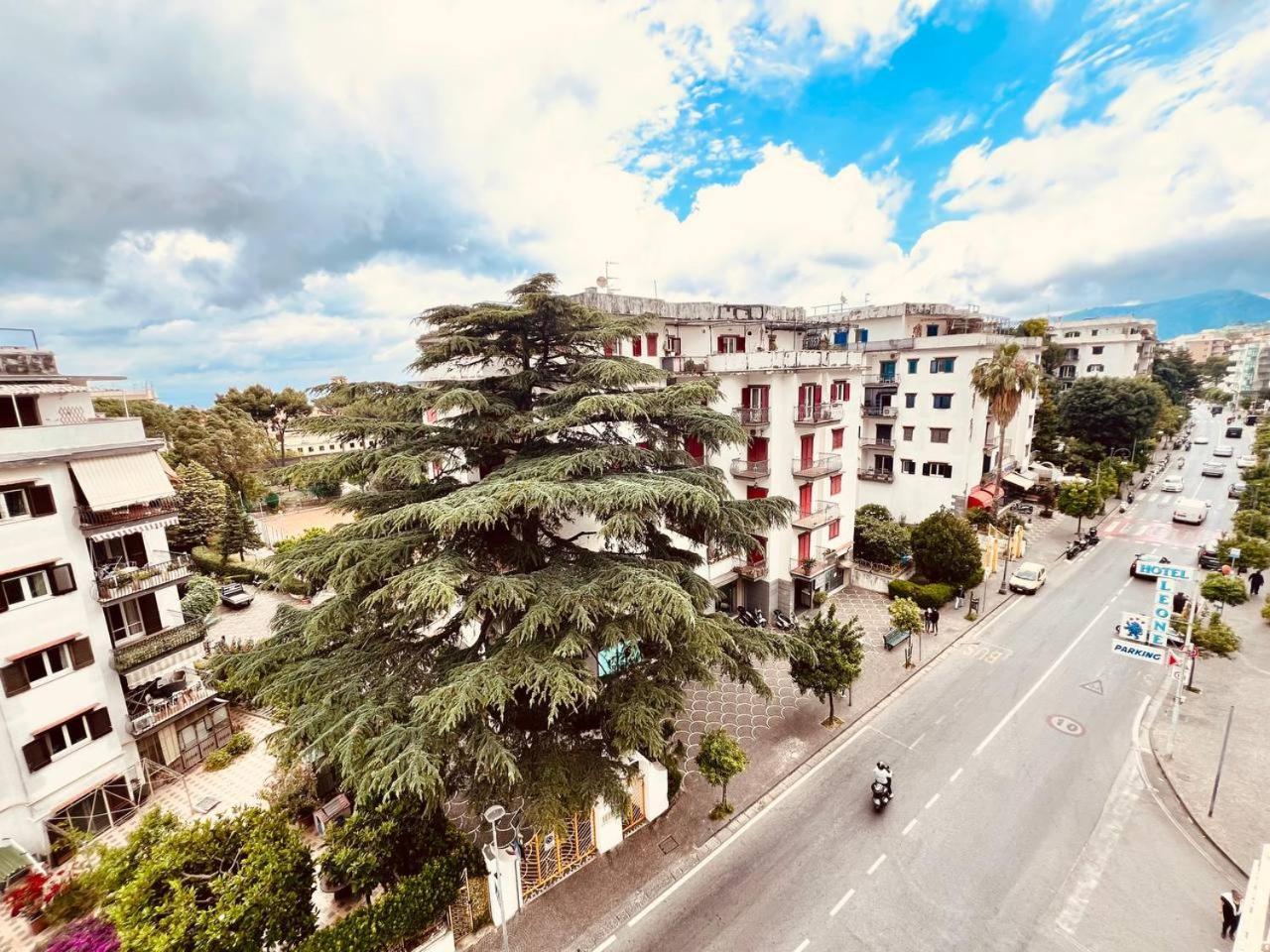 Azzurrissima Home-B&B Sorrento Centro Экстерьер фото