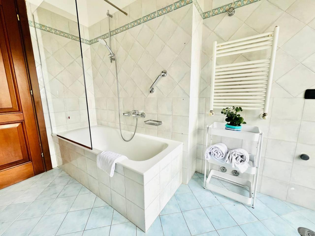 Azzurrissima Home-B&B Sorrento Centro Экстерьер фото